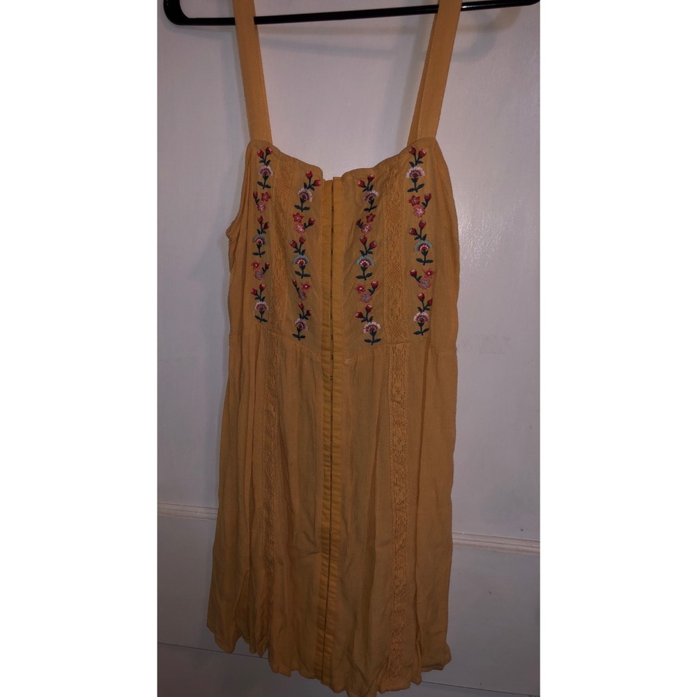 Forever 21 floral embroidered mini dress